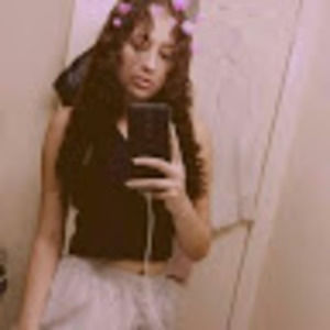 Meet your Posher, Kendra